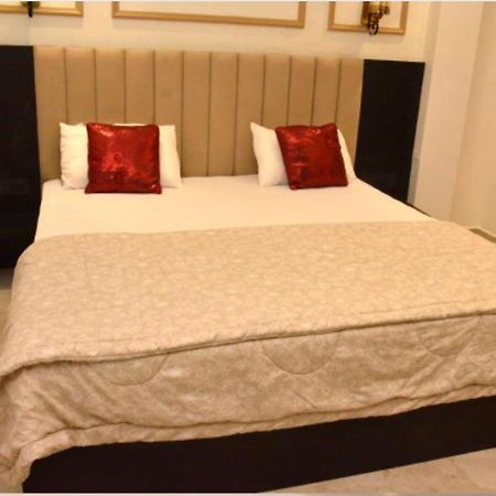 Khas Mahal Homestay 아그라 외부 사진