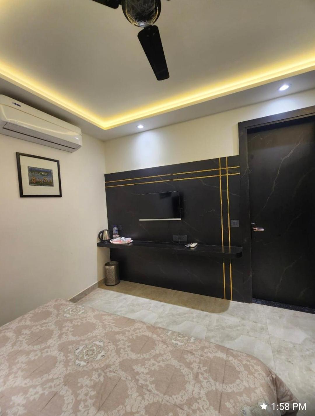 Khas Mahal Homestay 아그라 외부 사진
